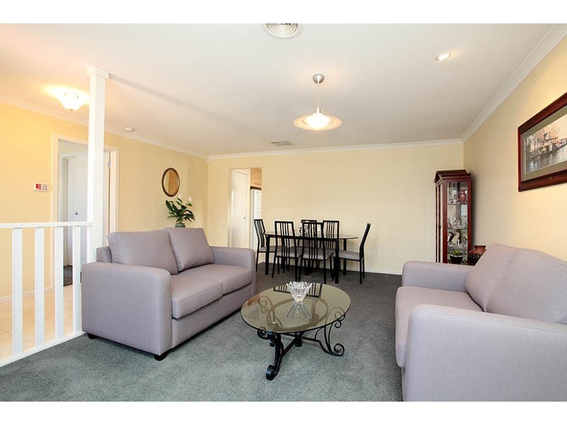 38 Thomas Carr Drive, Tarneit VIC 3029