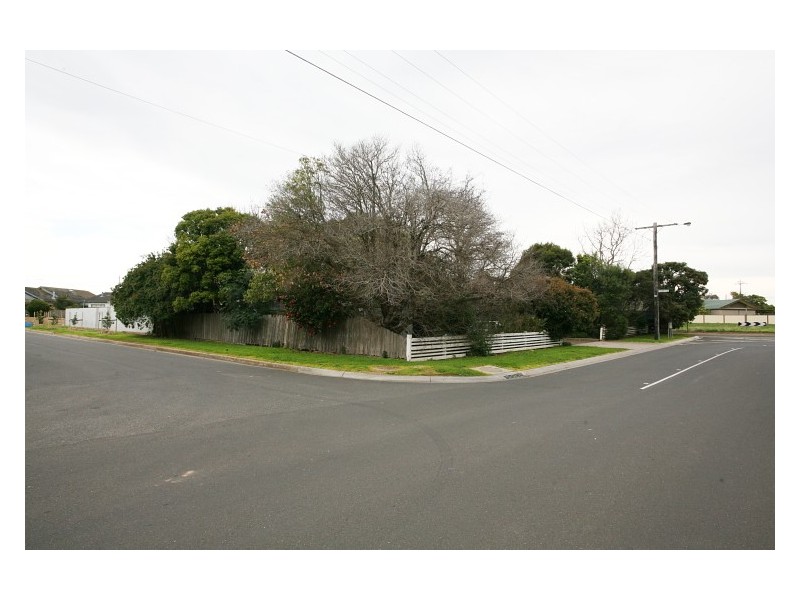 45-47 Meek Street, Werribee VIC 3030