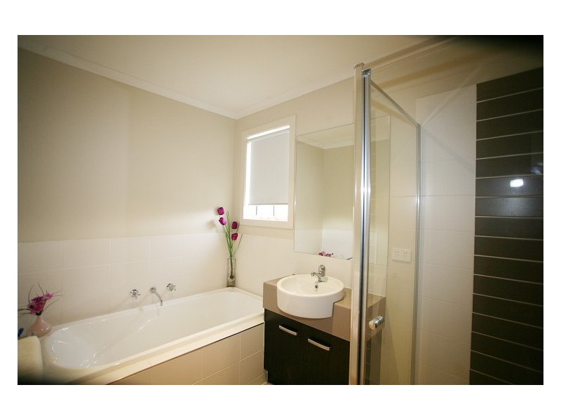 22 Gungurra Grove, Wyndham Vale VIC 3024