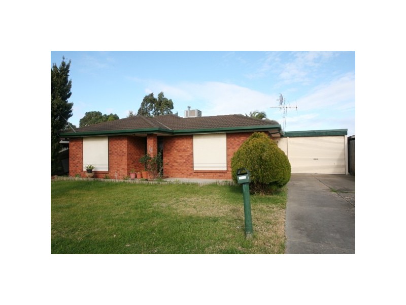 13 Cameron Drive, Hoppers Crossing VIC 3029