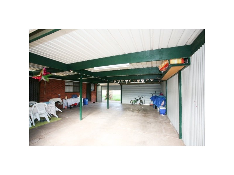 13 Cameron Drive, Hoppers Crossing VIC 3029