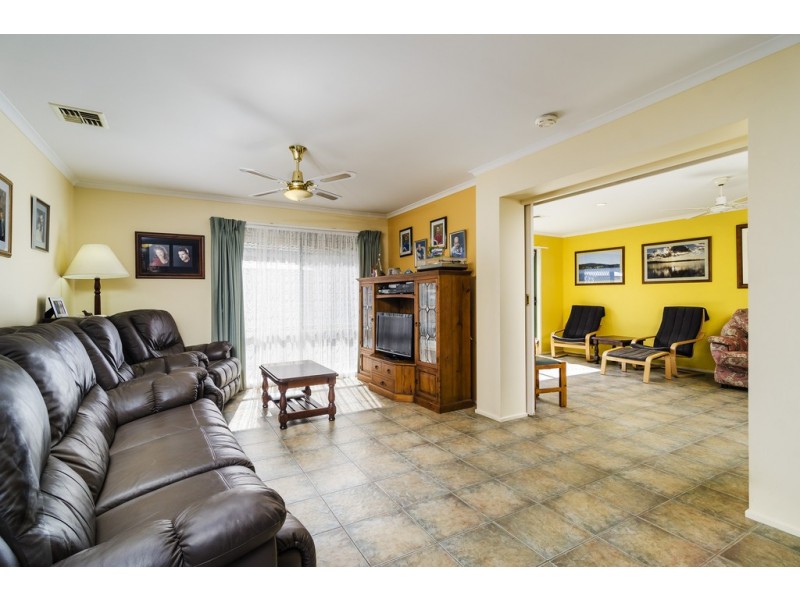 39 Tenby Way, Hoppers Crossing VIC 3029