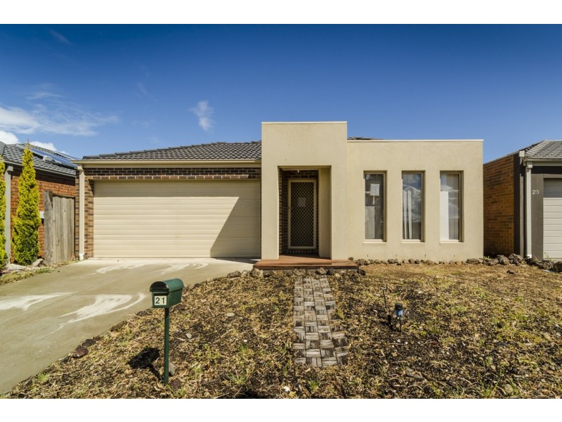 21 Solander Grove, Tarneit VIC 3029