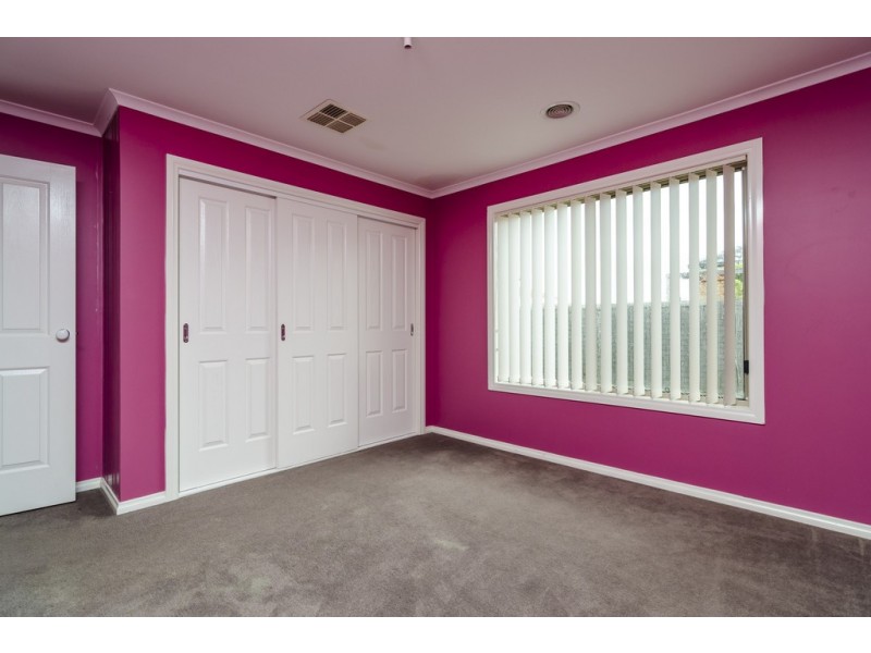 21 Solander Grove, Tarneit VIC 3029