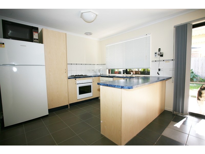 6 Bordeaux Drive, Hoppers Crossing VIC 3029