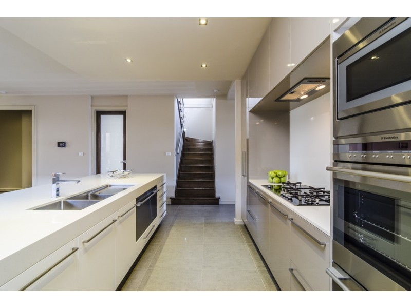 15 Campaspe Way, Point Cook VIC 3030