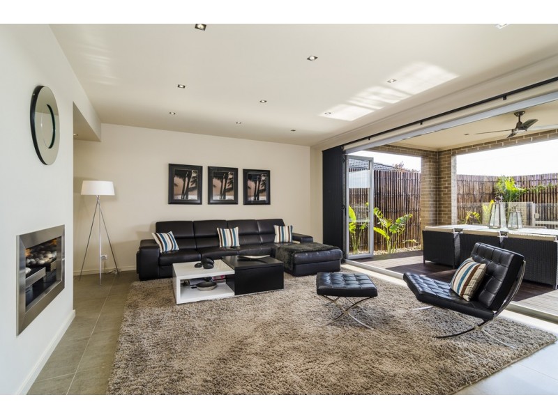 15 Campaspe Way, Point Cook VIC 3030