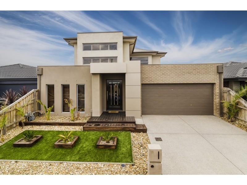 15 Campaspe Way, Point Cook VIC 3030
