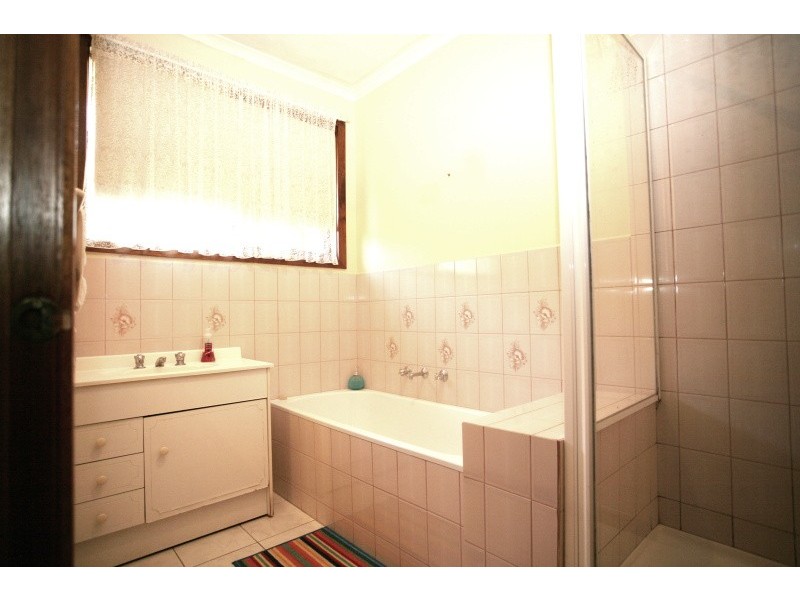 29a Trafalgar Avenue, Altona Meadows VIC 3028