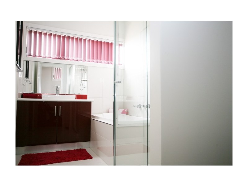 1 Springleaf Road, Tarneit VIC 3029