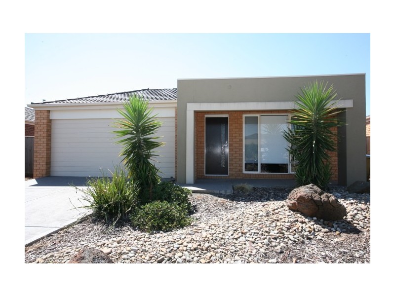 14 Akoona Way, Wyndham Vale VIC 3024