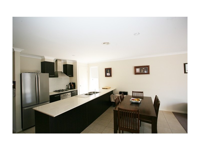 14 Akoona Way, Wyndham Vale VIC 3024