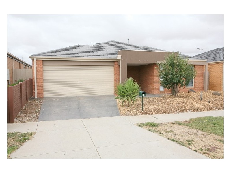 19 Parawong Parade, Wyndham Vale VIC 3024