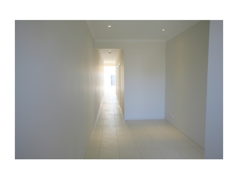 1and2, No 54 O’Reilly Road, Tarneit VIC 3029