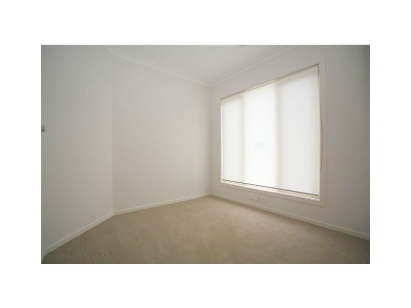 13 Hanworth Avenue, Williams Landing VIC 3027