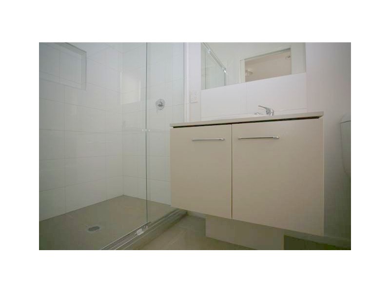 13 Hanworth Avenue, Williams Landing VIC 3027