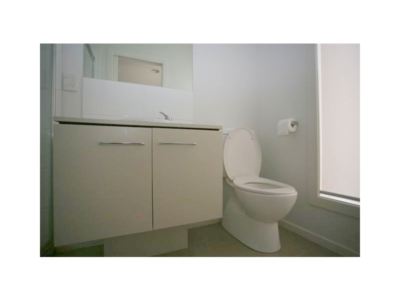 13 Hanworth Avenue, Williams Landing VIC 3027