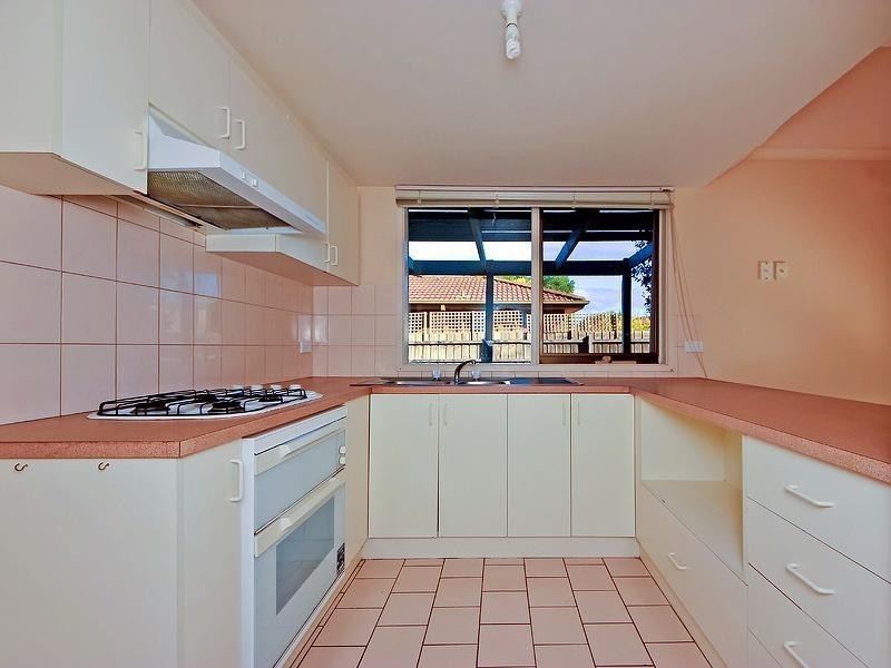 2 Connor Place, Hoppers Crossing VIC 3029