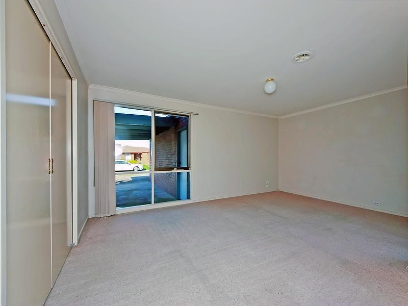 2 Connor Place, Hoppers Crossing VIC 3029
