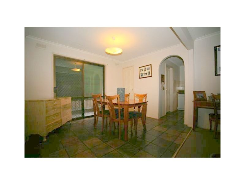 8 Devlin Drive, Hoppers Crossing VIC 3029