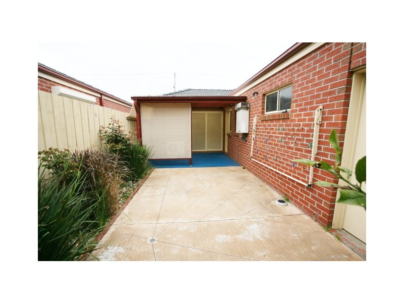 37 Blossom Lane, Werribee VIC 3030
