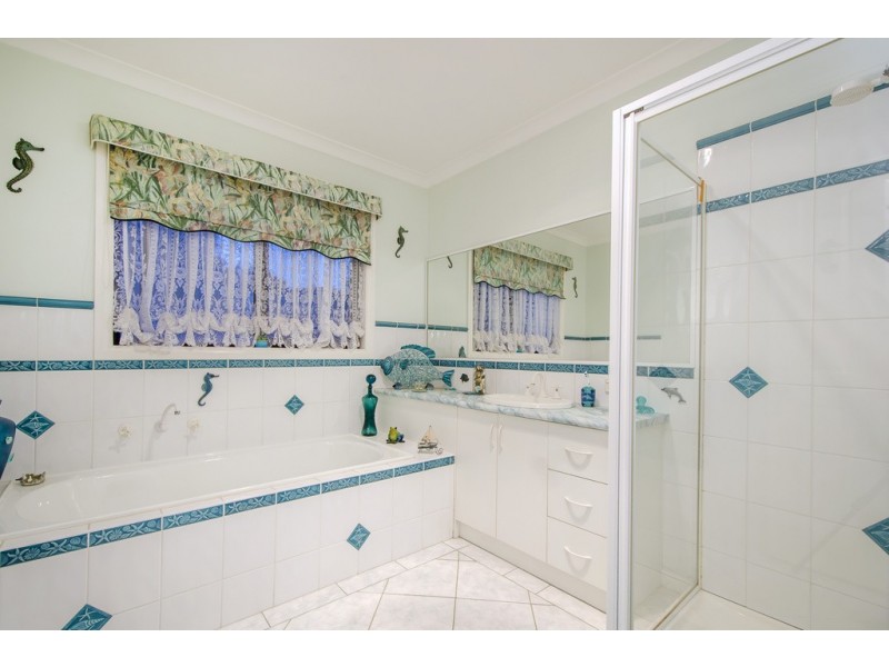 8 Crofton Court, Hoppers Crossing VIC 3029