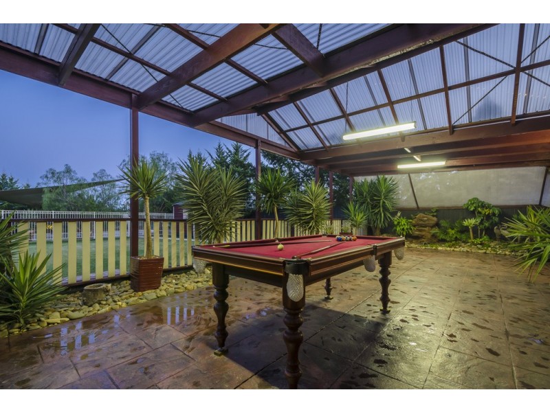 8 Crofton Court, Hoppers Crossing VIC 3029