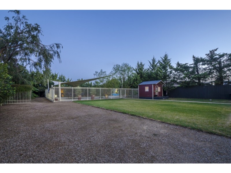 8 Crofton Court, Hoppers Crossing VIC 3029