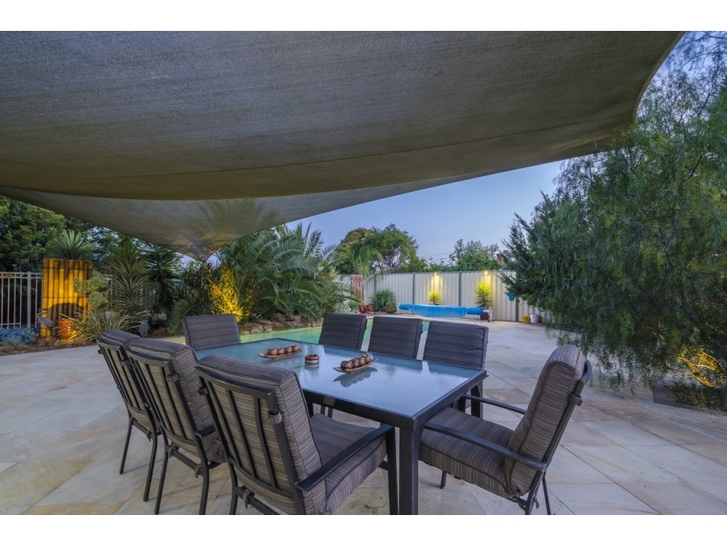 8 Crofton Court, Hoppers Crossing VIC 3029