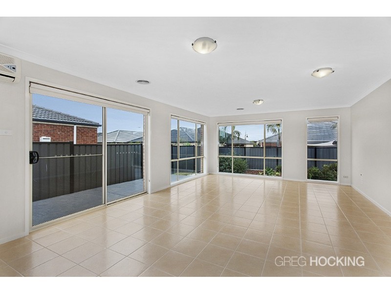 6 Dexter Grove, Point Cook VIC 3030