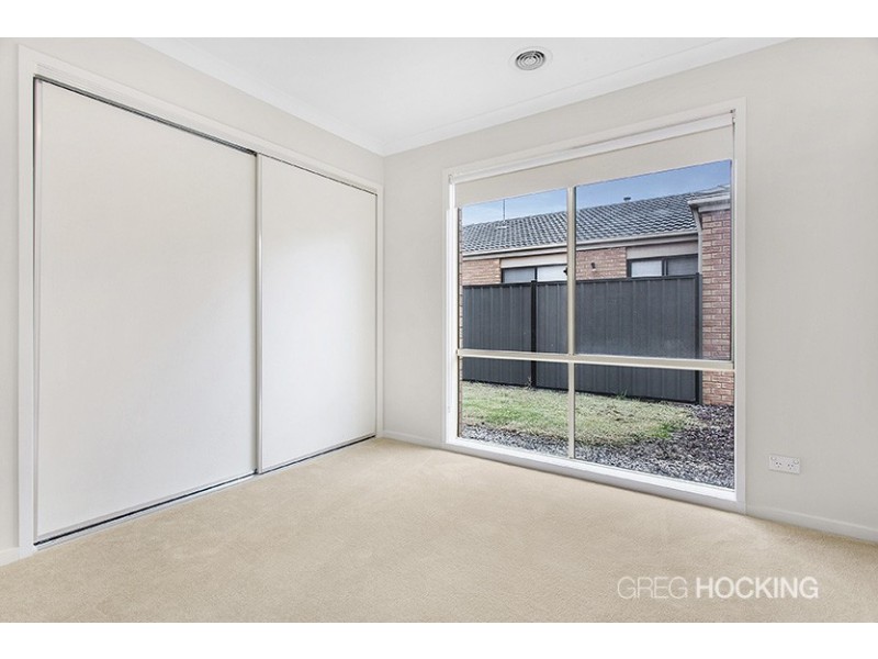 6 Dexter Grove, Point Cook VIC 3030