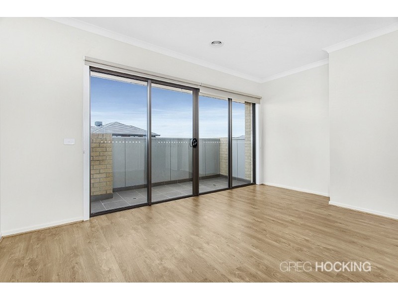 239 Sanctuary Lakes South Boulevard, Point Cook VIC 3030