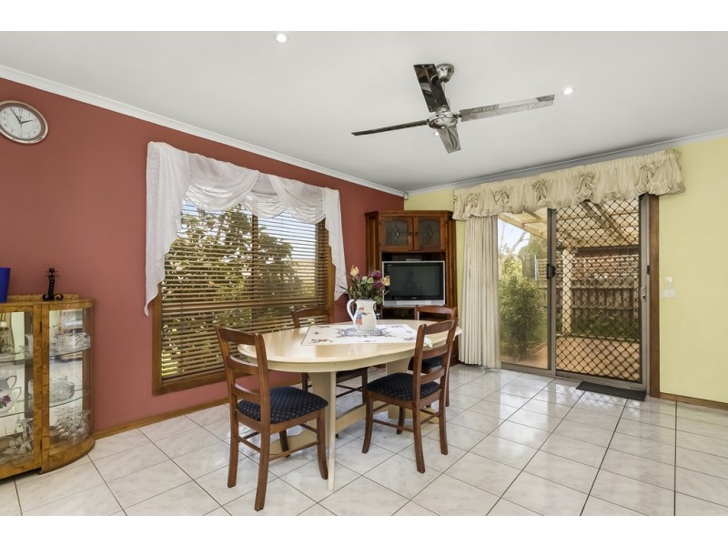 1 Egret Court, Werribee VIC 3030