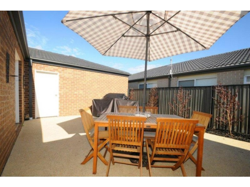 6 Edsall Street, Tarneit VIC 3029