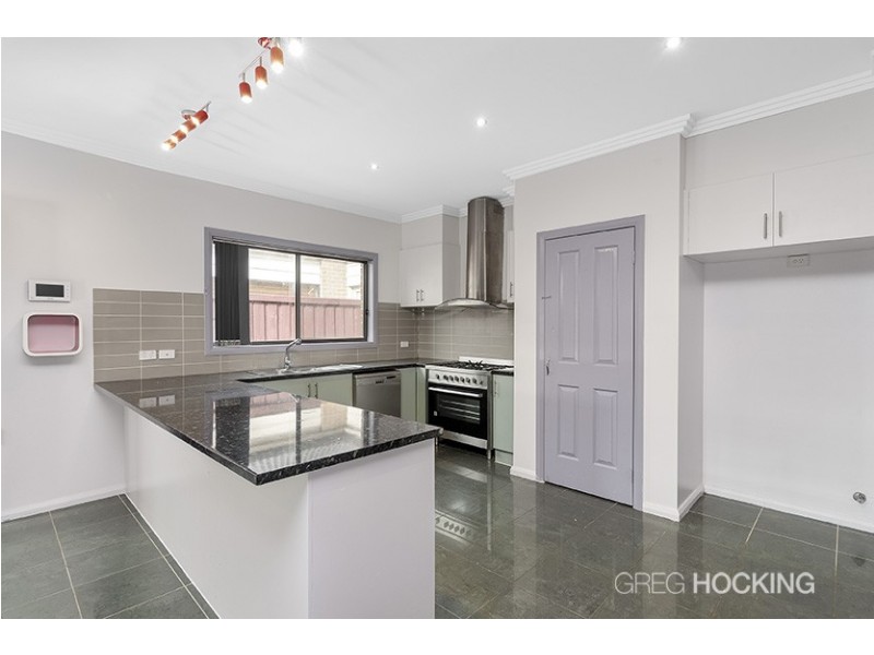 4 Dromana Way, Truganina VIC 3029