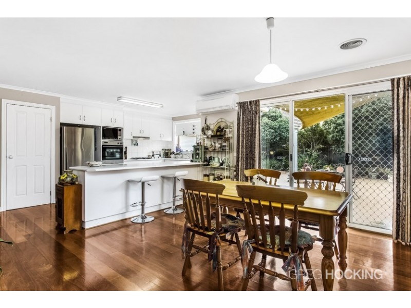 15 Pinecone Court, Werribee VIC 3030