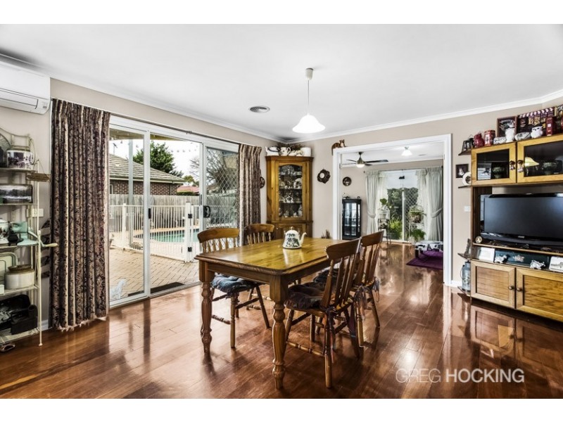 15 Pinecone Court, Werribee VIC 3030