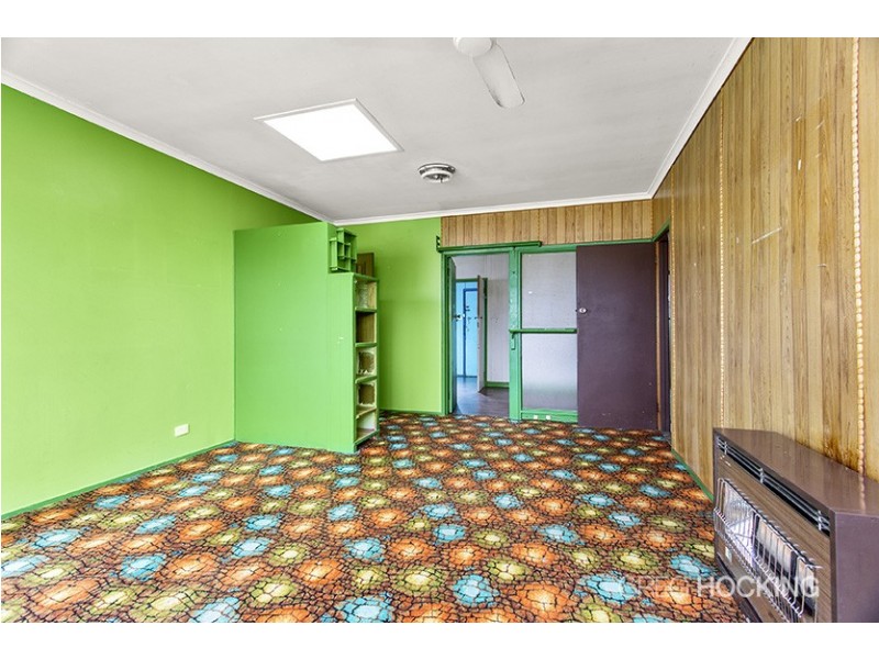 4 Kaye Crescent, Laverton VIC 3028