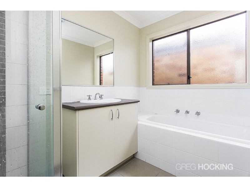 48 Bronson Circuit, Hoppers Crossing VIC 3029