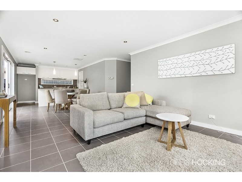 11 Dunlin Crescent, Williams Landing VIC 3027
