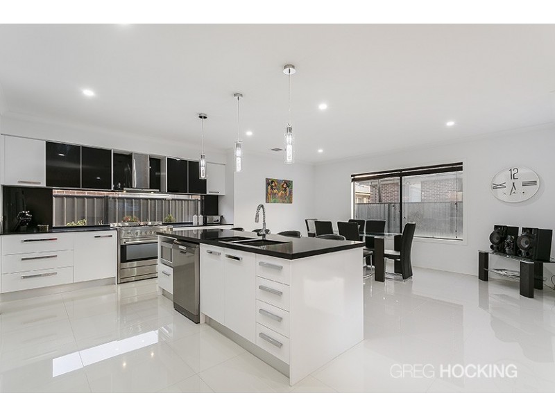 28 Fleur Way, Truganina VIC 3029