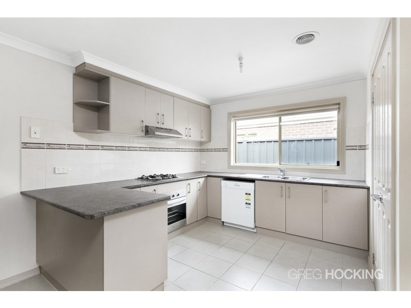 31 Maclarens Close, Wyndham Vale VIC 3024