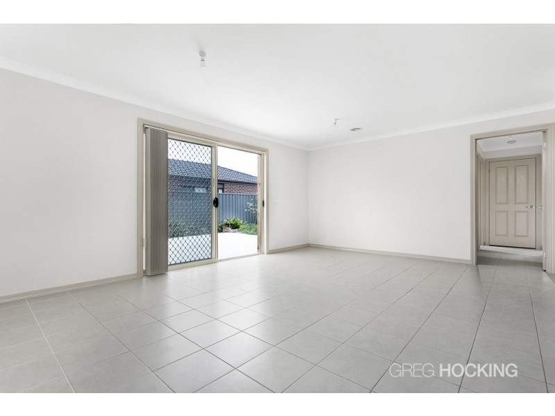 31 Maclarens Close, Wyndham Vale VIC 3024