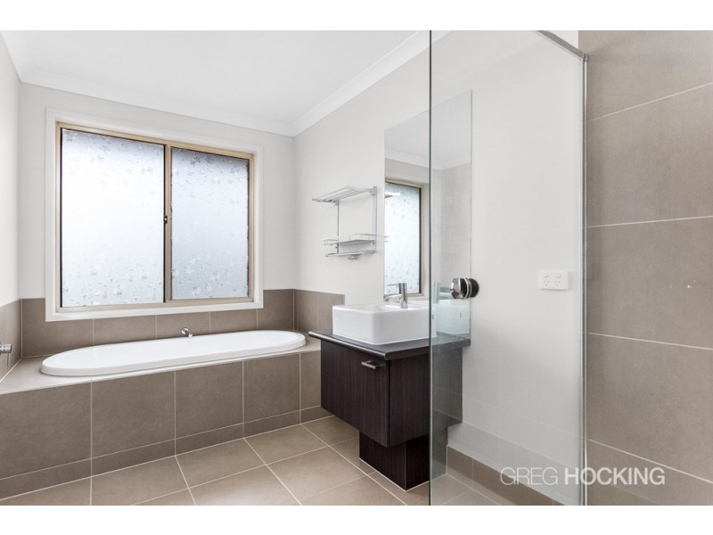 5 Masthead Way, Werribee South VIC 3030