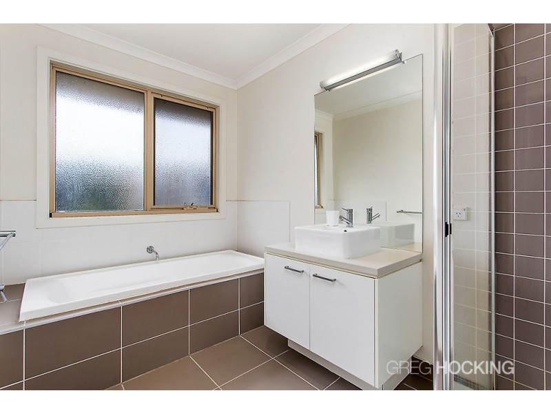 19 Amore Drive, Sunshine West VIC 3020