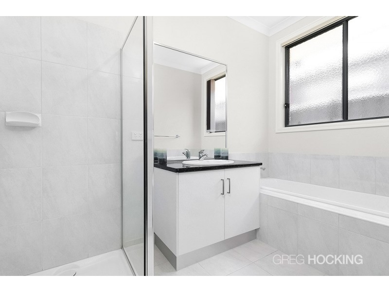 20 Embleton Avenue, Tarneit VIC 3029