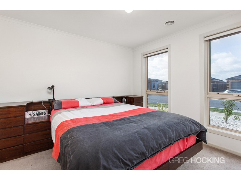 16 Galeff Avenue, Truganina VIC 3029