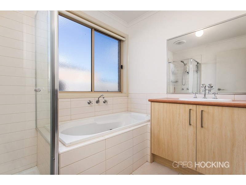 16 Galeff Avenue, Truganina VIC 3029