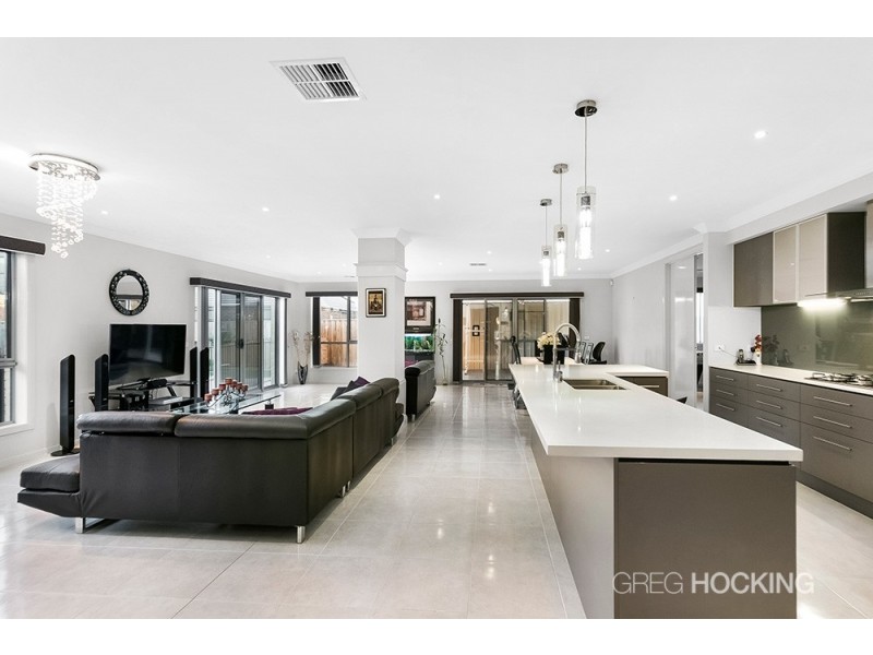 14 Macaloney Road, Williams Landing VIC 3027