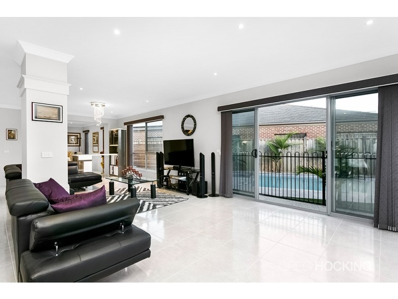 14 Macaloney Road, Williams Landing VIC 3027